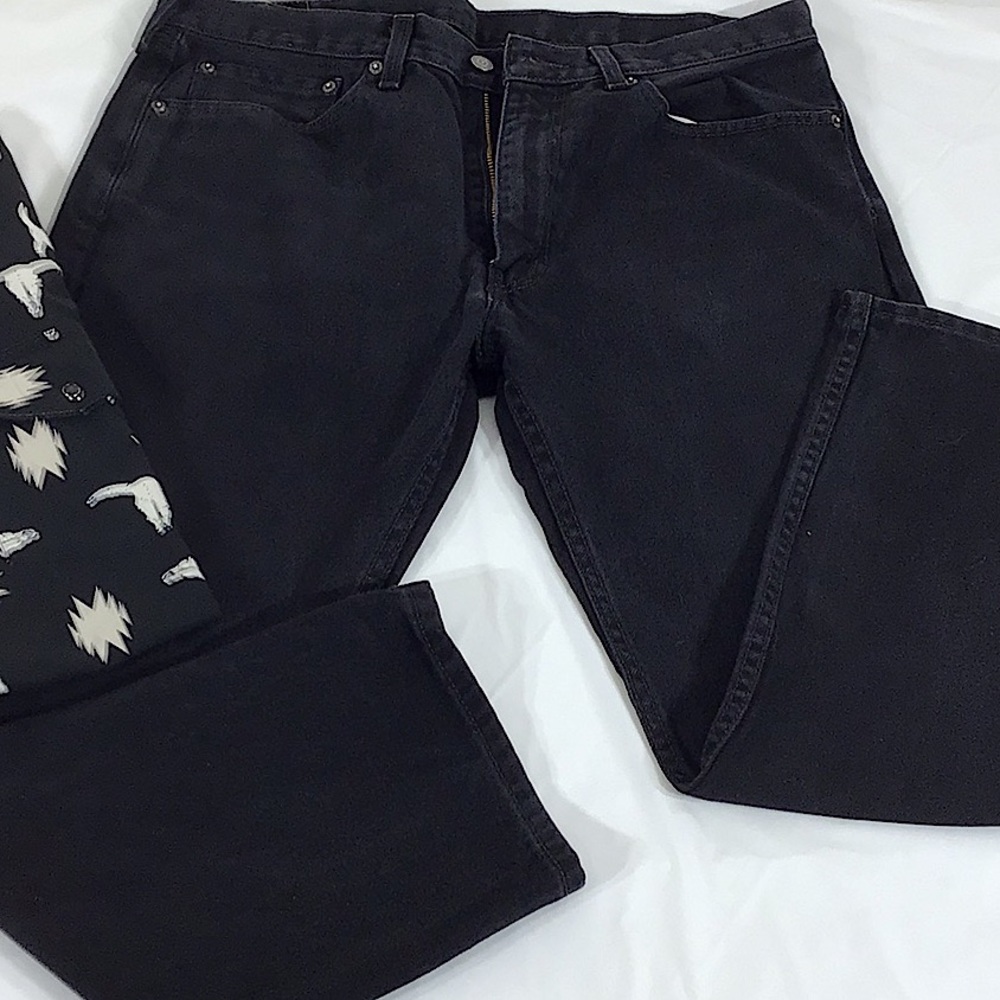 Levi’s 505 Black denim jeans new no tags 36” waist x 29” length.
